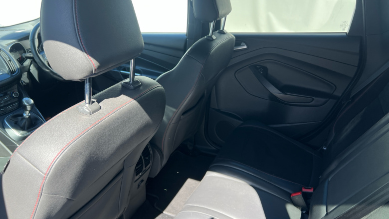 Ford Kuga 2.0 TDCi ST-Line 5dr 2WD Diesel Estate